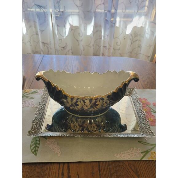 Vintage Guadalajara Boat Bowl, Lofisa Console, Lacy Floral Pattern, Black Green - Picture 1 of 8